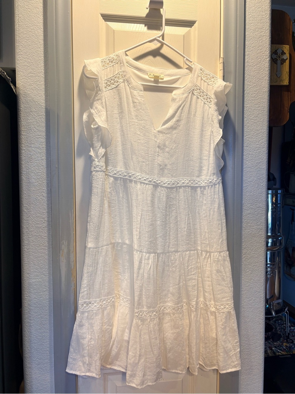 Women’s White Tiered V-Neck Lace-Trim Mini Dress